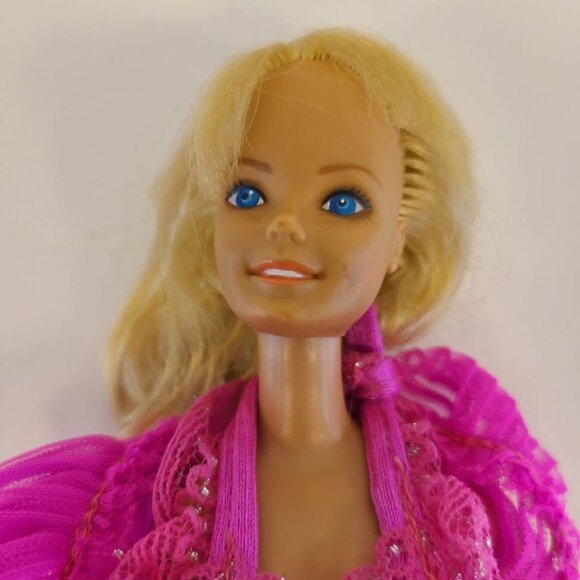 Vintage 1979 Beauty Secrets Barbie #1290 Mattel Doll Original Outfit - Picture 2 of 8